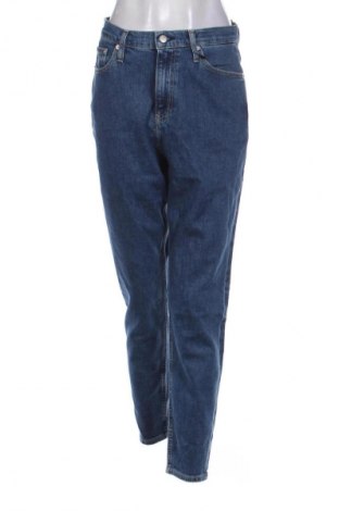 Damskie jeansy Calvin Klein Jeans, Rozmiar M, Kolor Niebieski, Cena 178,99 zł