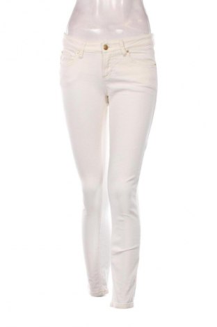 Damen Jeans Cambio, Größe M, Farbe Weiß, Preis 23,99 €