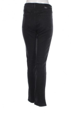 Дамски дънки DKNY Jeans, Размер M, Цвят Черен, Цена 89,99 лв.