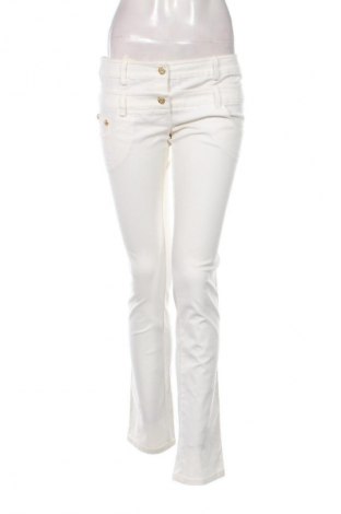 Дамски дънки Denny Rose, Размер L, Цвят Бял, Цена 67,99 лв.
