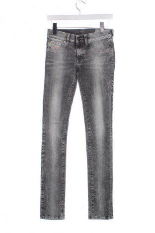 Damskie jeansy Diesel, Rozmiar S, Kolor Szary, Cena 278,64 zł