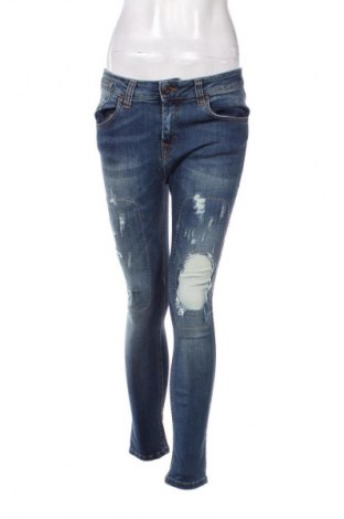 Blugi de femei Fornarina, Mărime M, Culoare Albastru, Preț 234,99 Lei