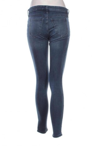 Дамски дънки Gap, Размер M, Цвят Син, Цена 47,88 лв.