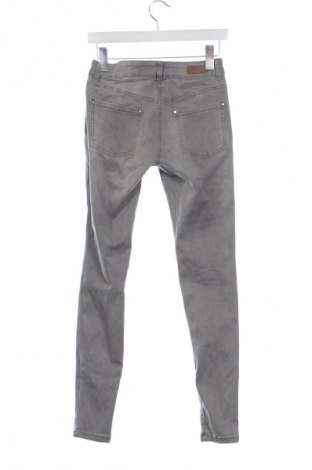Damen Jeans Gina, Größe M, Farbe Grau, Preis € 7,99