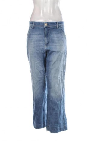 Dámske džínsy  Guess, Veľkosť L, Farba Modrá, Cena  43,95 €