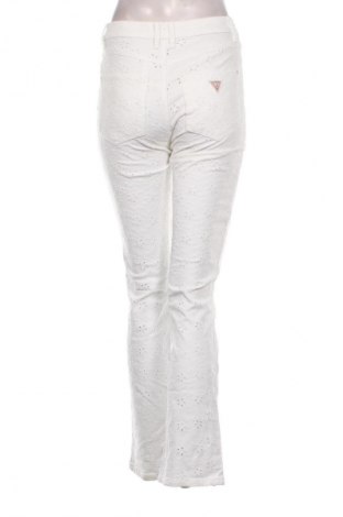 Blugi de femei Guess, Mărime S, Culoare Alb, Preț 200,99 Lei