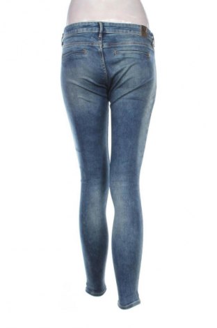Dámske džínsy  Guess, Veľkosť M, Farba Modrá, Cena  38,00 €