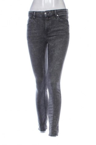 Дамски дънки H&M, Размер M, Цвят Сив, Цена 28,88 лв.