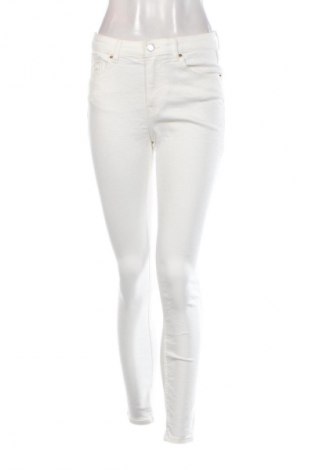 Damen Jeans H&M, Größe M, Farbe Weiß, Preis € 14,99