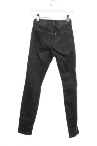 Damskie jeansy H&M, Rozmiar XS, Kolor Szary, Cena 44,99 zł