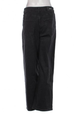 Дамски дънки JJXX, Размер M, Цвят Черен, Цена 75,99 лв.