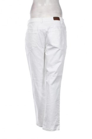 Дамски дънки John Baner, Размер XL, Цвят Бял, Цена 24,99 лв.