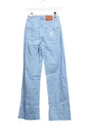 Γυναικείο Τζίν Karl Kani, Μέγεθος XS, Χρώμα Μπλέ, Τιμή 35,99 €