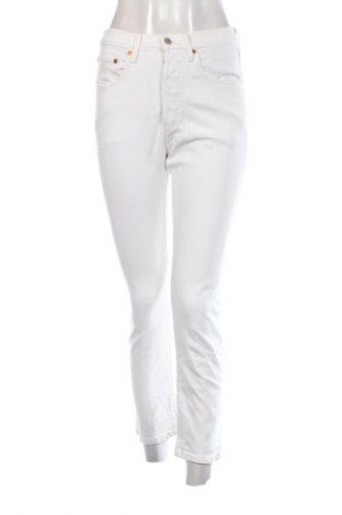 Γυναικείο Τζίν Levi's, Μέγεθος S, Χρώμα Λευκό, Τιμή 37,99 €
