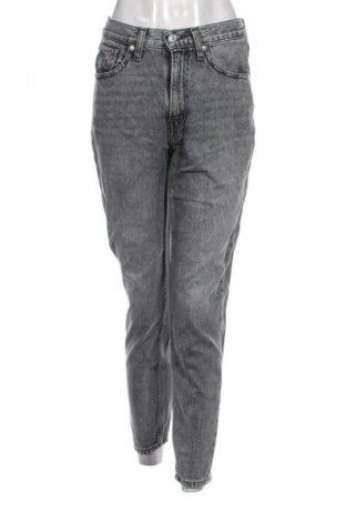 Dámské džíny  Levi's, Velikost S, Barva Šedá, Cena  859,00 Kč