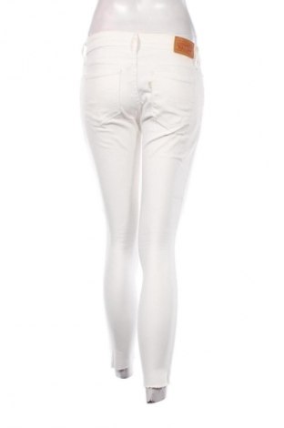 Blugi de femei Levi's, Mărime S, Culoare Alb, Preț 185,99 Lei