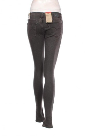 Dámske džínsy  Levi's, Veľkosť S, Farba Sivá, Cena  107,95 €