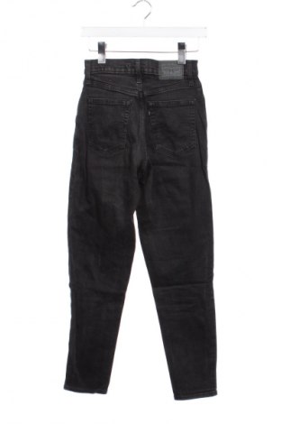 Dámske džínsy  Levi's, Veľkosť XS, Farba Sivá, Cena  107,95 €