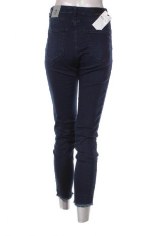 Дамски дънки Ltb, Размер M, Цвят Син, Цена 40,99 лв.