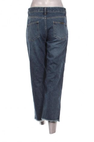 Дамски дънки Lynne, Размер M, Цвят Син, Цена 31,99 лв.