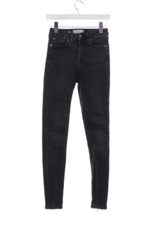 Dámské džíny  Mango, Velikost XXS, Barva Černá, Cena  399,00 Kč