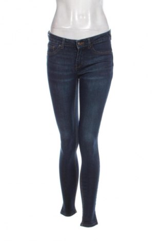 Dámské džíny  Mango, Velikost M, Barva Modrá, Cena  430,00 Kč