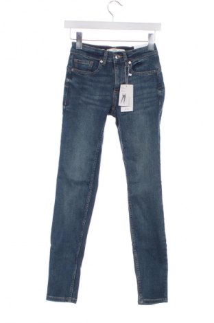 Dámské džíny  Mango, Velikost XXS, Barva Modrá, Cena  975,00 Kč
