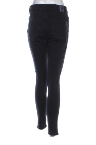 Dámské džíny  Mohito, Velikost M, Barva Černá, Cena  576,00 Kč