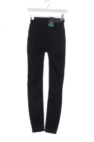 Női farmernadrág Monki, Méret XXS, Szín Fekete, Ár 16 299 Ft