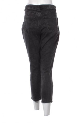 Női farmernadrág Noisy May, Méret M, Szín Szürke, Ár 8 200 Ft