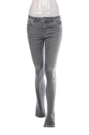 Дамски дънки ONLY, Размер M, Цвят Сив, Цена 34,99 лв.
