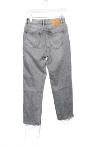 Дамски дънки ONLY, Размер XS, Цвят Сив, Цена 8,69 €