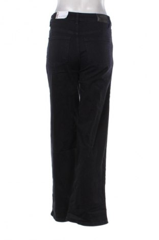 Dámske džínsy  ONLY, Veľkosť S, Farba Čierna, Cena  46,95 €