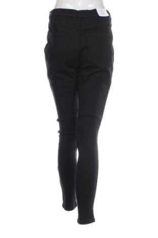 Дамски дънки ONLY Carmakoma, Размер XL, Цвят Черен, Цена 62,99 лв.