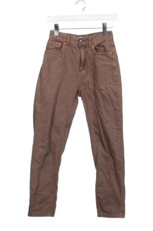 Damen Jeans Pull&Bear, Größe XS, Farbe Braun, Preis 15,35 €