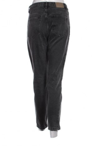 Dámské džíny  Pull&Bear, Velikost S, Barva Šedá, Cena  367,00 Kč