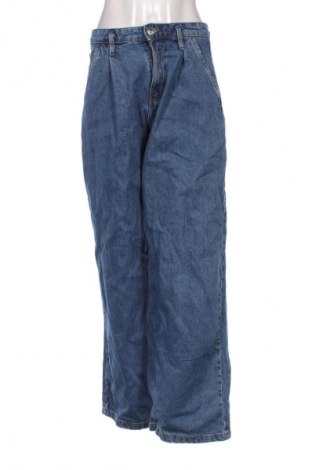 Дамски дънки Pull&Bear, Размер S, Цвят Син, Цена 26,99 лв.