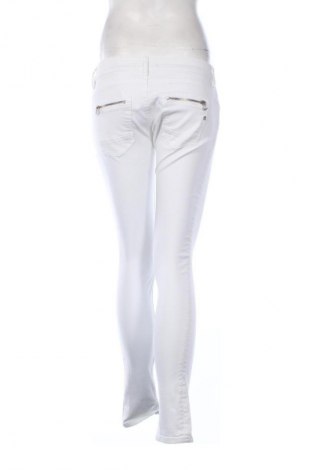Dámske džínsy  Replay, Veľkosť S, Farba Biela, Cena  46,00 €