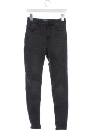 Dámské džíny  Reserved, Velikost XS, Barva Šedá, Cena  367,00 Kč
