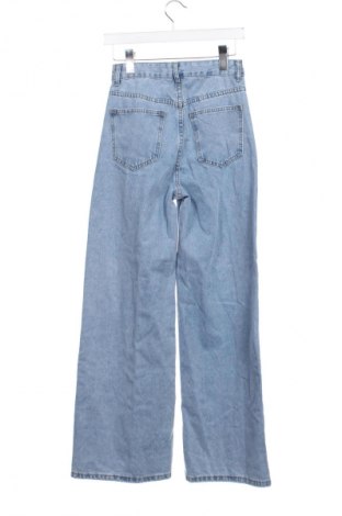 Damskie jeansy SHEIN, Rozmiar XS, Kolor Niebieski, Cena 66,39 zł