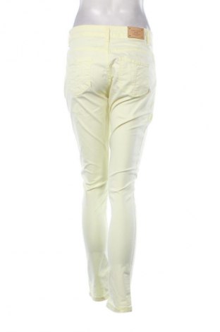 Női farmernadrág Silvian Heach, Méret M, Szín Sárga, Ár 11 800 Ft