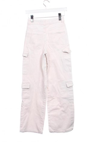 Дамски дънки Sinsay, Размер XXS, Цвят Екрю, Цена 28,88 лв.