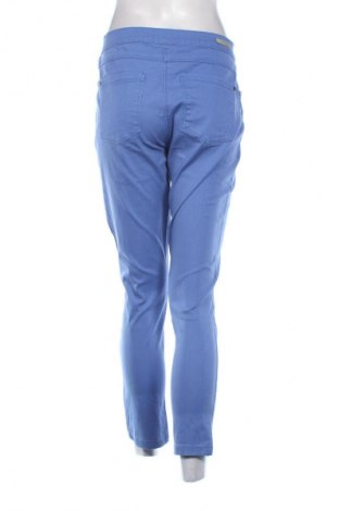 Damen Jeans Stooker, Größe M, Farbe Blau, Preis 15,00 €