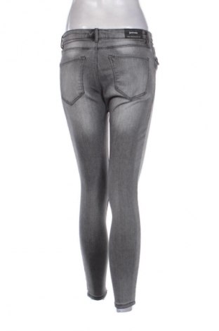 Dámské džíny  Stradivarius, Velikost M, Barva Šedá, Cena  367,00 Kč