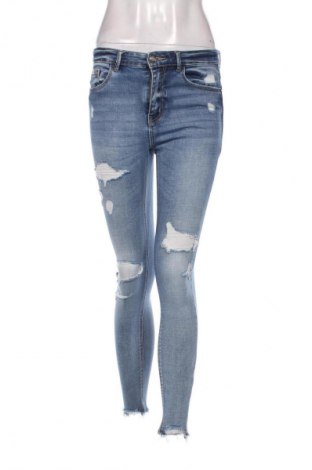 Γυναικείο Τζίν Stradivarius, Μέγεθος S, Χρώμα Μπλέ, Τιμή 14,83 €