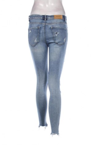 Γυναικείο Τζίν Stradivarius, Μέγεθος S, Χρώμα Μπλέ, Τιμή 14,83 €
