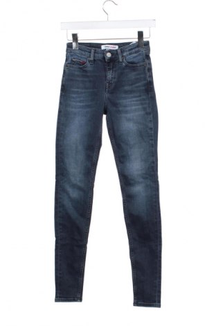 Дамски дънки Tommy Jeans, Размер XS, Цвят Син, Цена 75,00 лв.