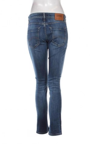 Damskie jeansy Tommy Jeans, Rozmiar M, Kolor Niebieski, Cena 155,99 zł