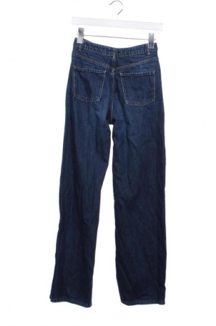 Дамски дънки Envii, Размер XS, Цвят Син, Цена 37,99 лв.