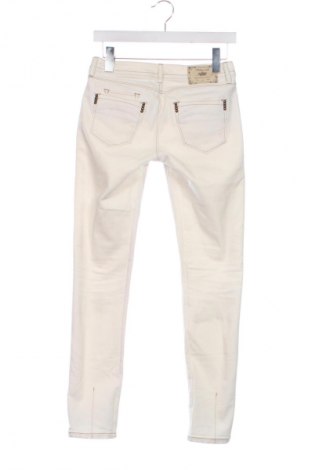 Γυναικείο Τζίν Unbranded, Μέγεθος S, Χρώμα Εκρού, Τιμή 10,20 €